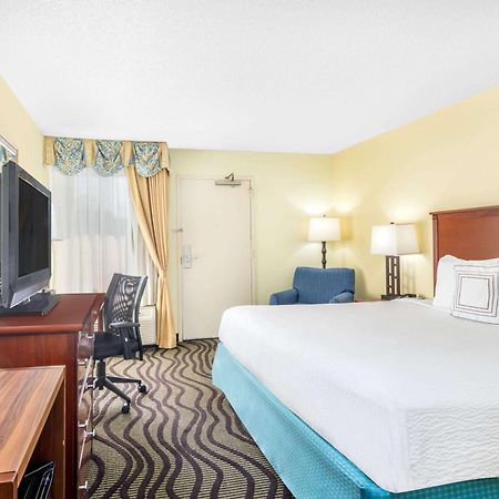 Baymont By Wyndham Savannah Midtown Kültér fotó