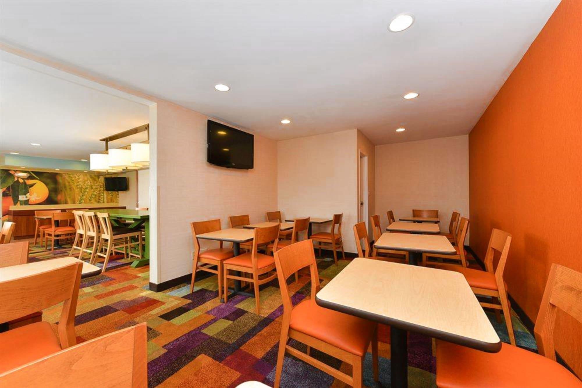 Baymont By Wyndham Savannah Midtown Kültér fotó