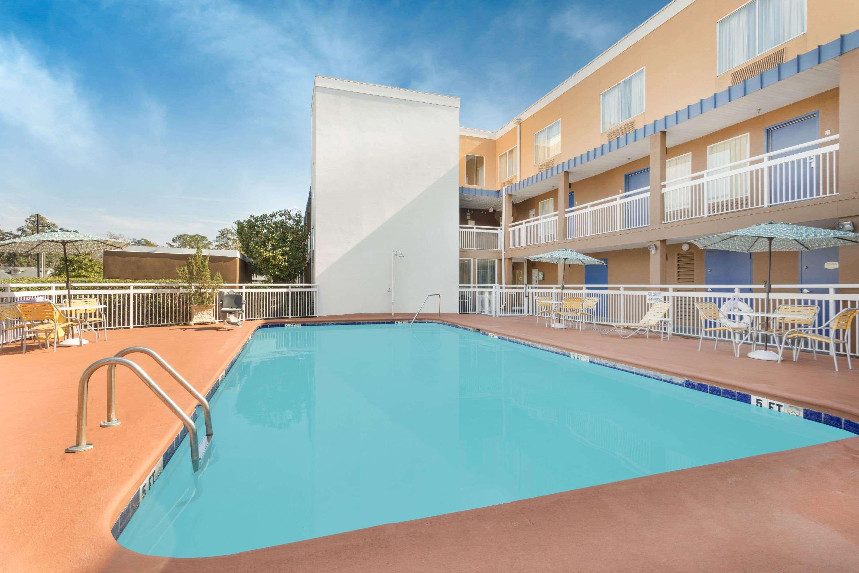 Baymont By Wyndham Savannah Midtown Kültér fotó