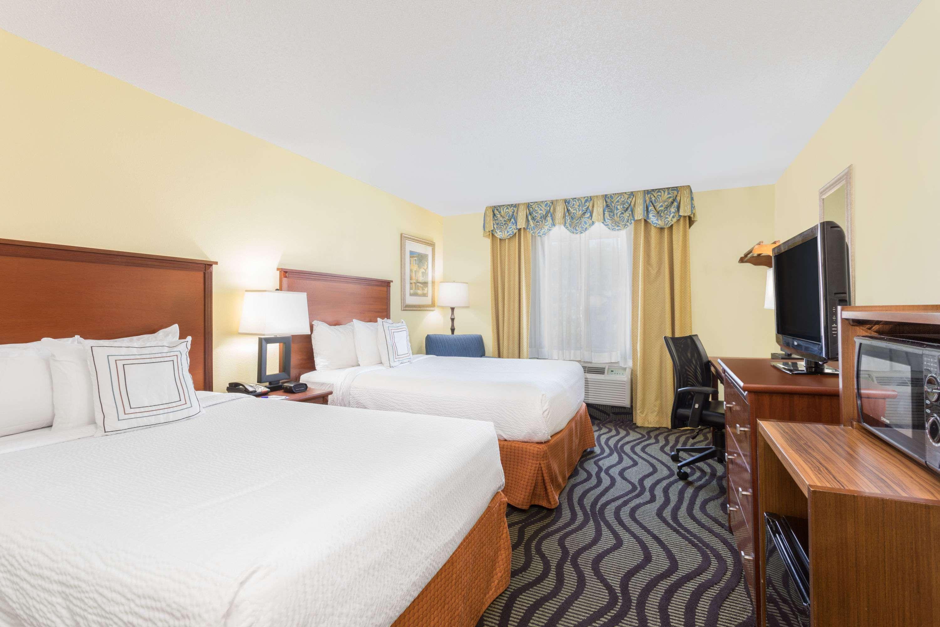 Baymont By Wyndham Savannah Midtown Kültér fotó